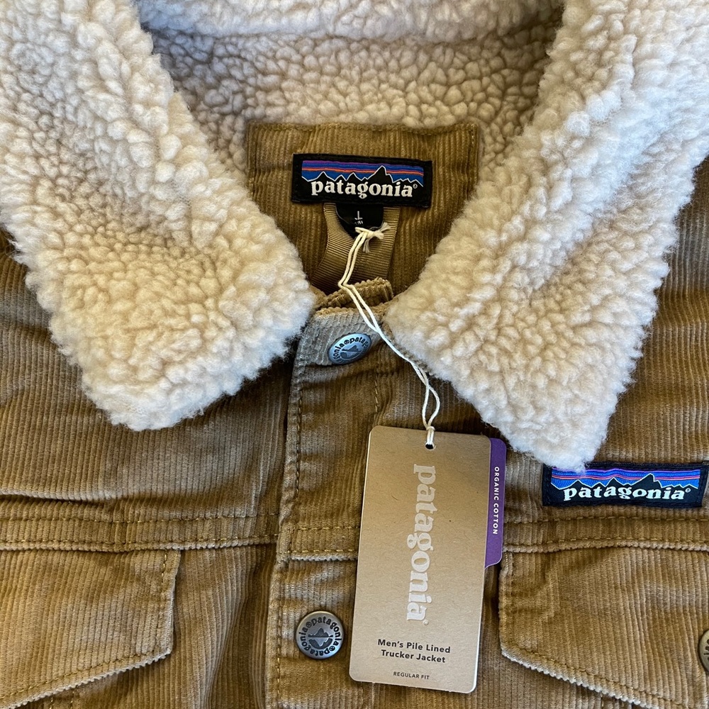 Patagonia Sherpa Pile Corduroy Trucker Jacket…